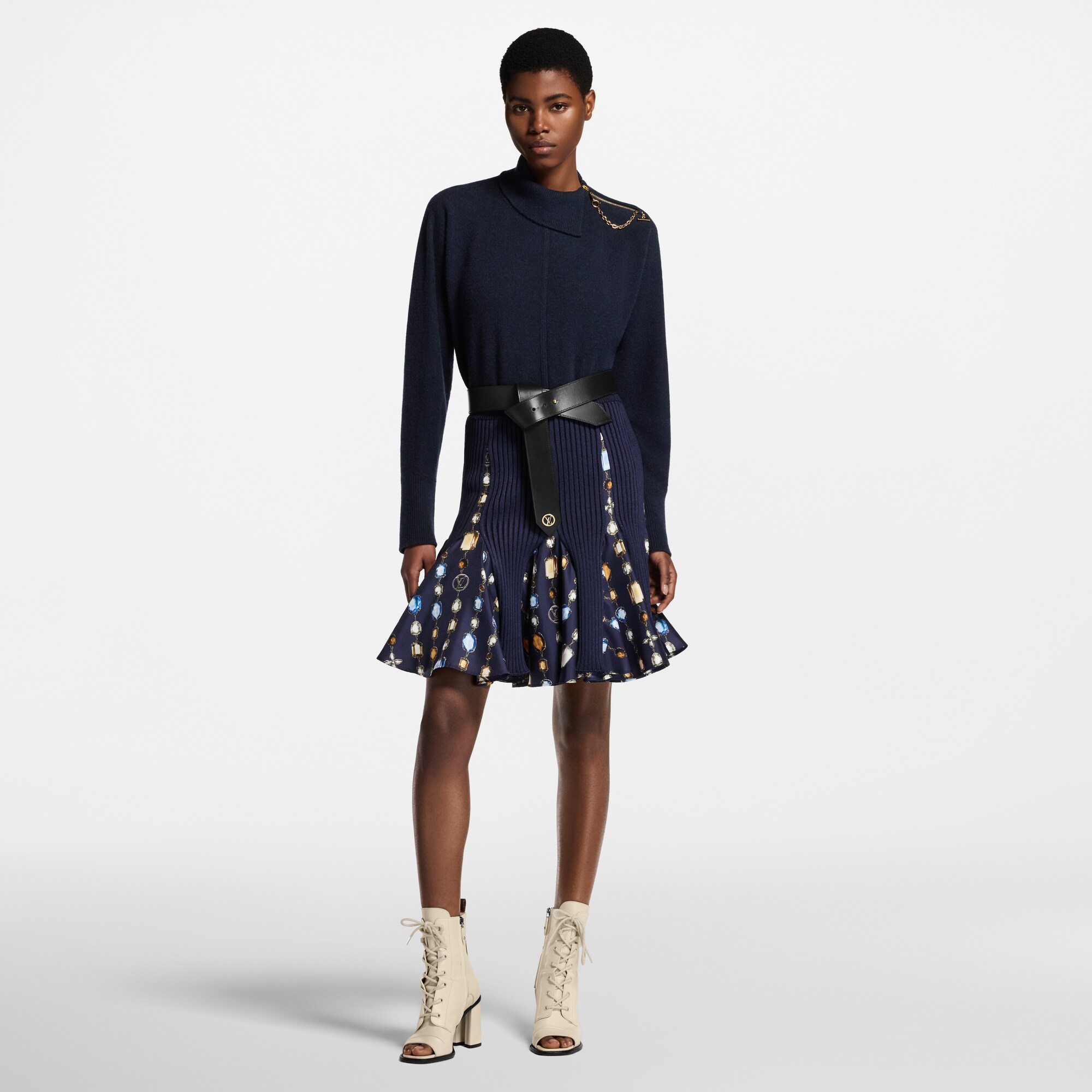 Rock aus Strick mit Einsätzen und Halsketten-Motiv  Damen Ready to Wear Röcke und Shorts | LOUIS VUITTON (Zoom)
