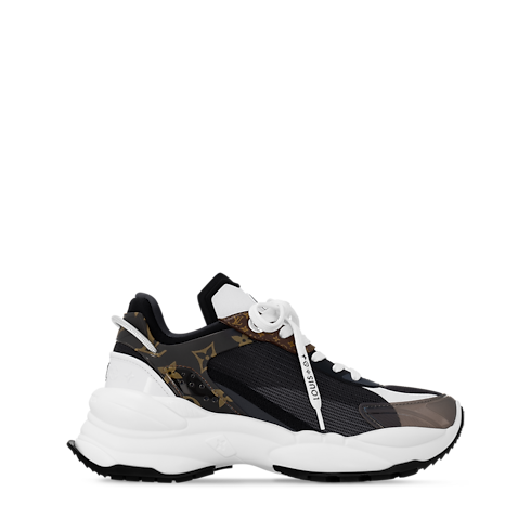 Run 55 Sneaker } | LOUIS VUITTON (Zoom)