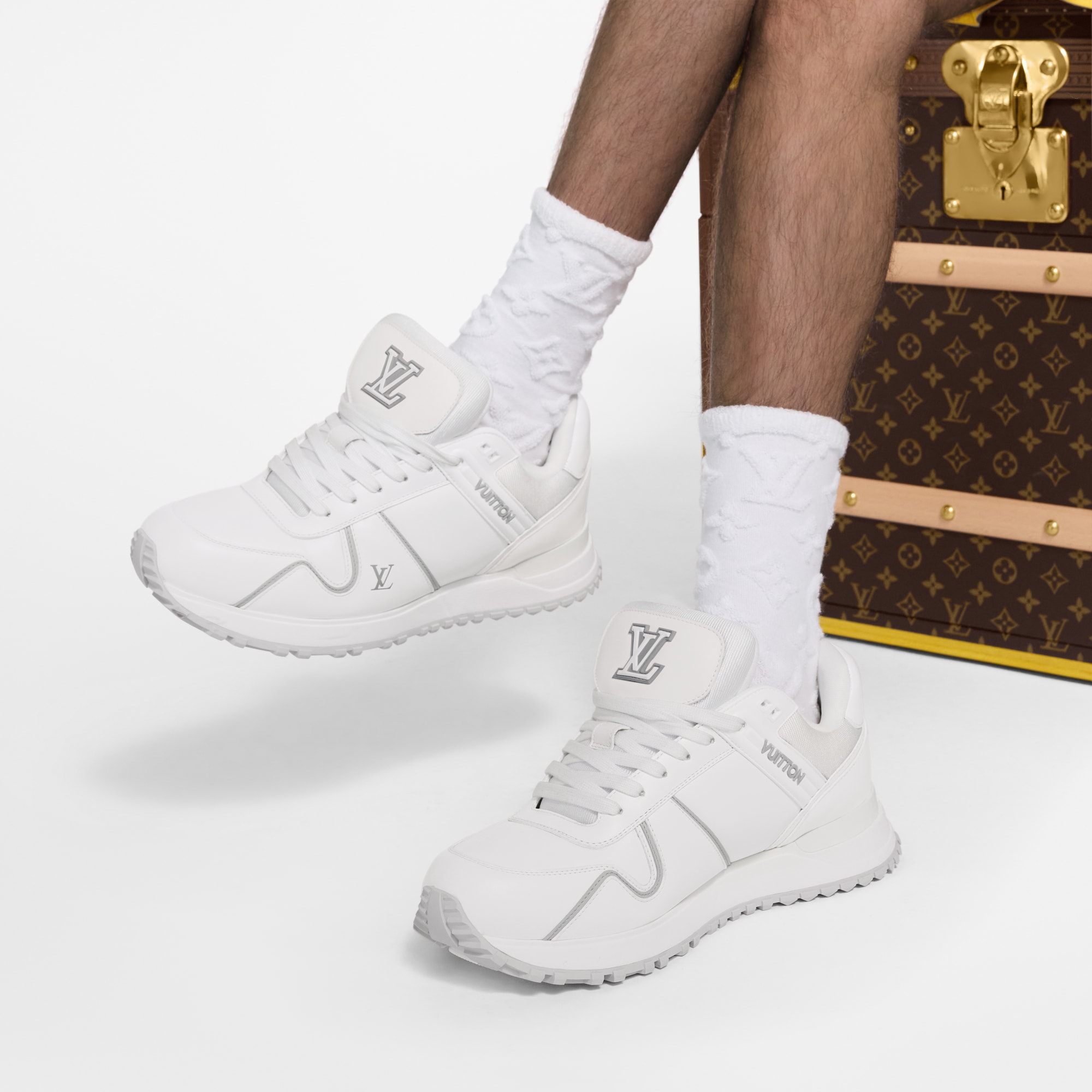 Run Away Maxi Sneaker  Herren Schuhe Sneakers | LOUIS VUITTON (Zoom)