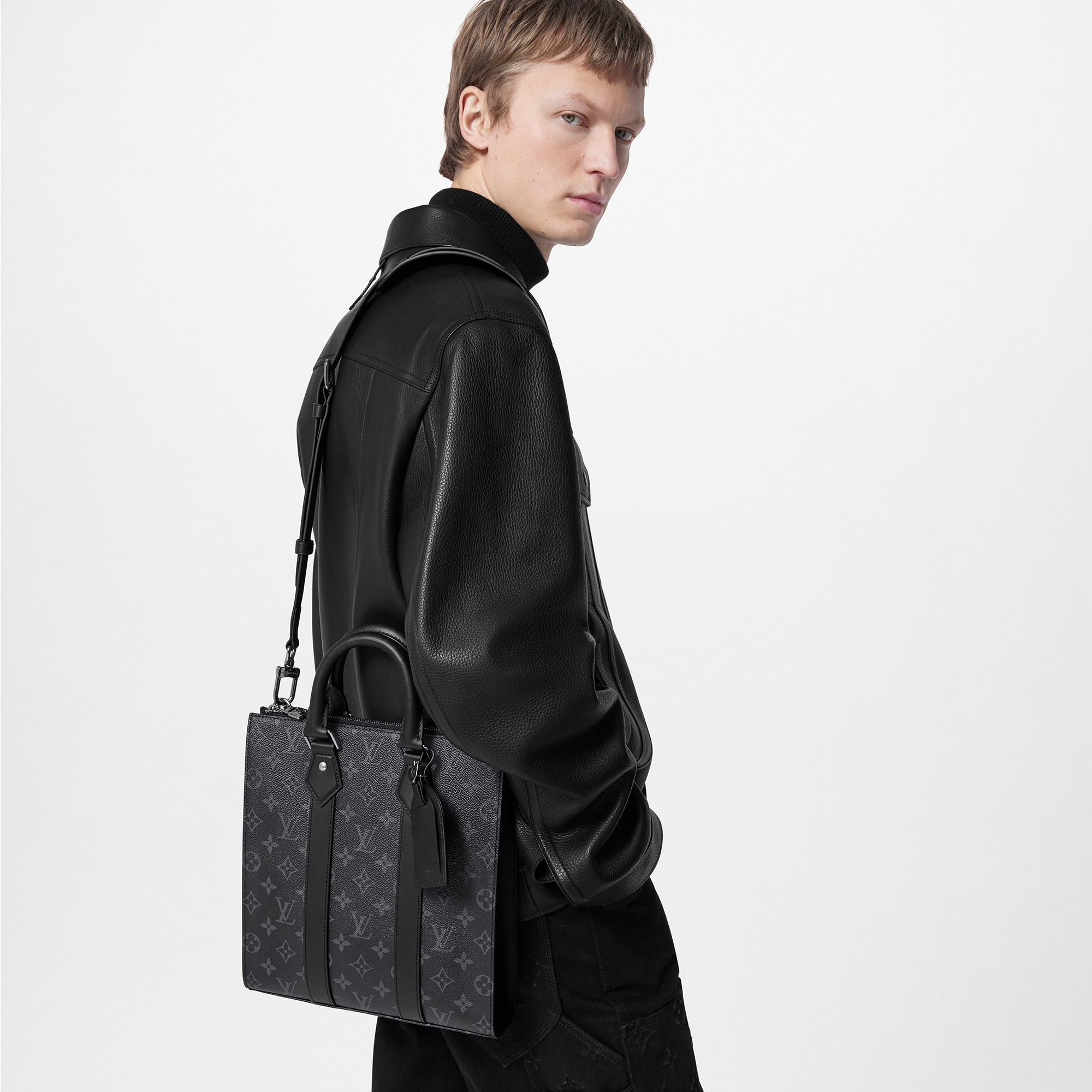 Sac Plat Cross Monogram Eclipse Herren Taschen Alle Taschen | LOUIS VUITTON (Zoom)