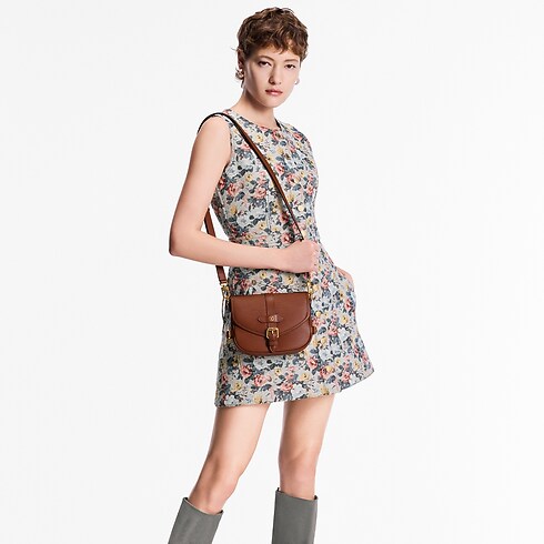 Saumur BB Epi Leder Damen Handtaschen Alle Kollektionen | LOUIS VUITTON (Zoom)