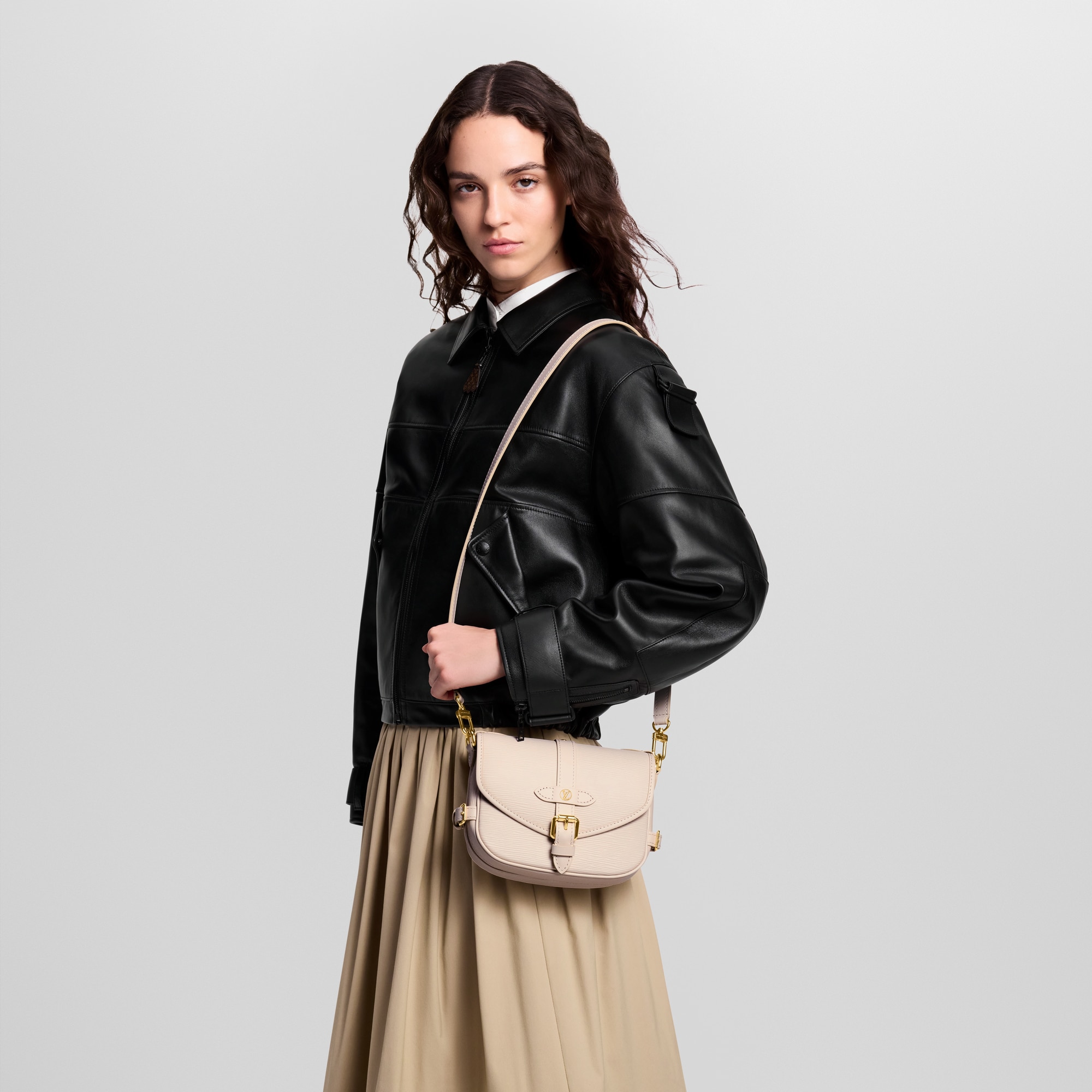 Saumur BB Epi Leder Damen Handtaschen All Collections | LOUIS VUITTON (Zoom)