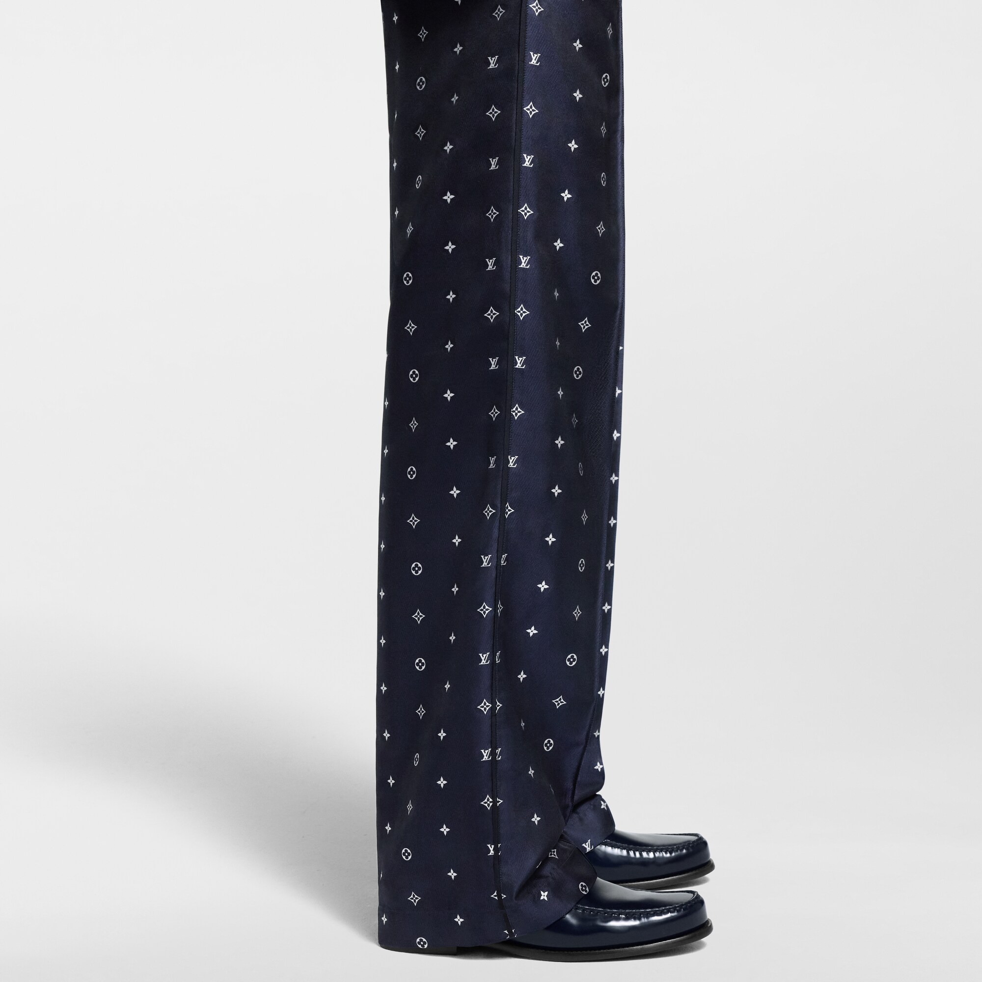 Schlafanzughose aus Monogram Seide  Herren Ready to Wear Hosen | LOUIS VUITTON (Zoom)
