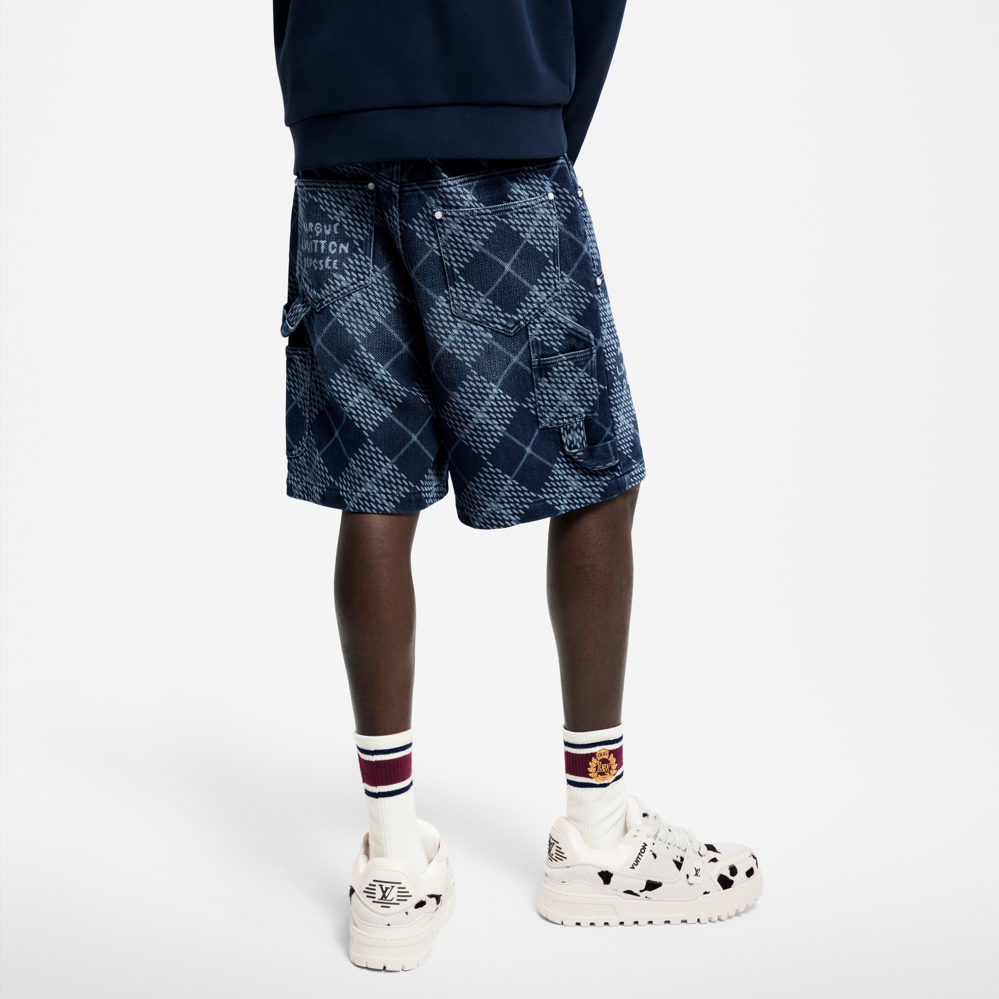 Shorts aus Denim im Carpenter-Stil  Herren Ready to Wear Denim | LOUIS VUITTON (Zoom)