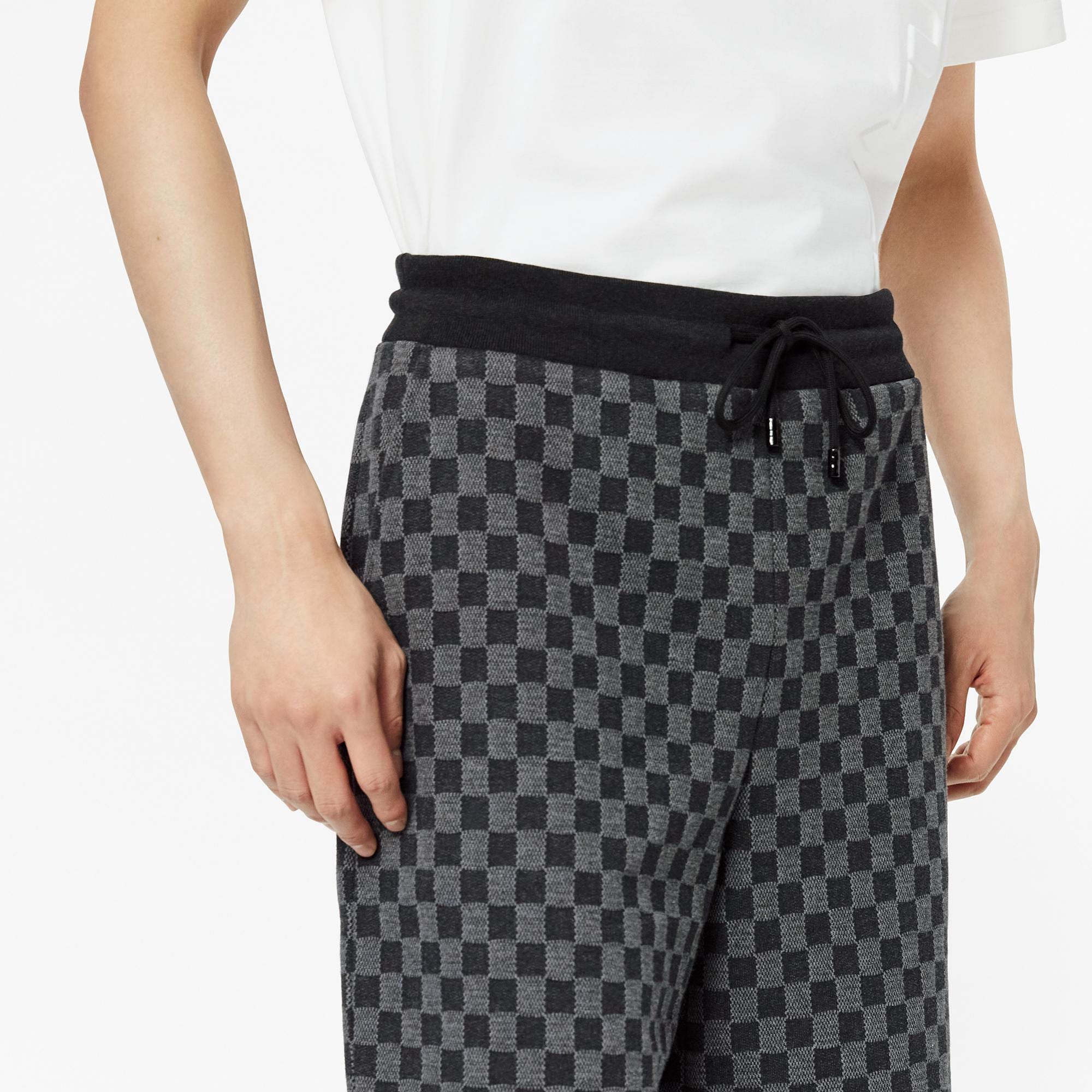 Shorts aus Jacquard mit Damier-Motiv  Herren Ready to Wear Hosen | LOUIS VUITTON (Zoom)