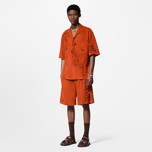 Shorts im Maßkonfektions-Stil aus Veloursleder mit Verzierungen Herren Ready to Wear Hosen | LOUIS VUITTON (Zoom)