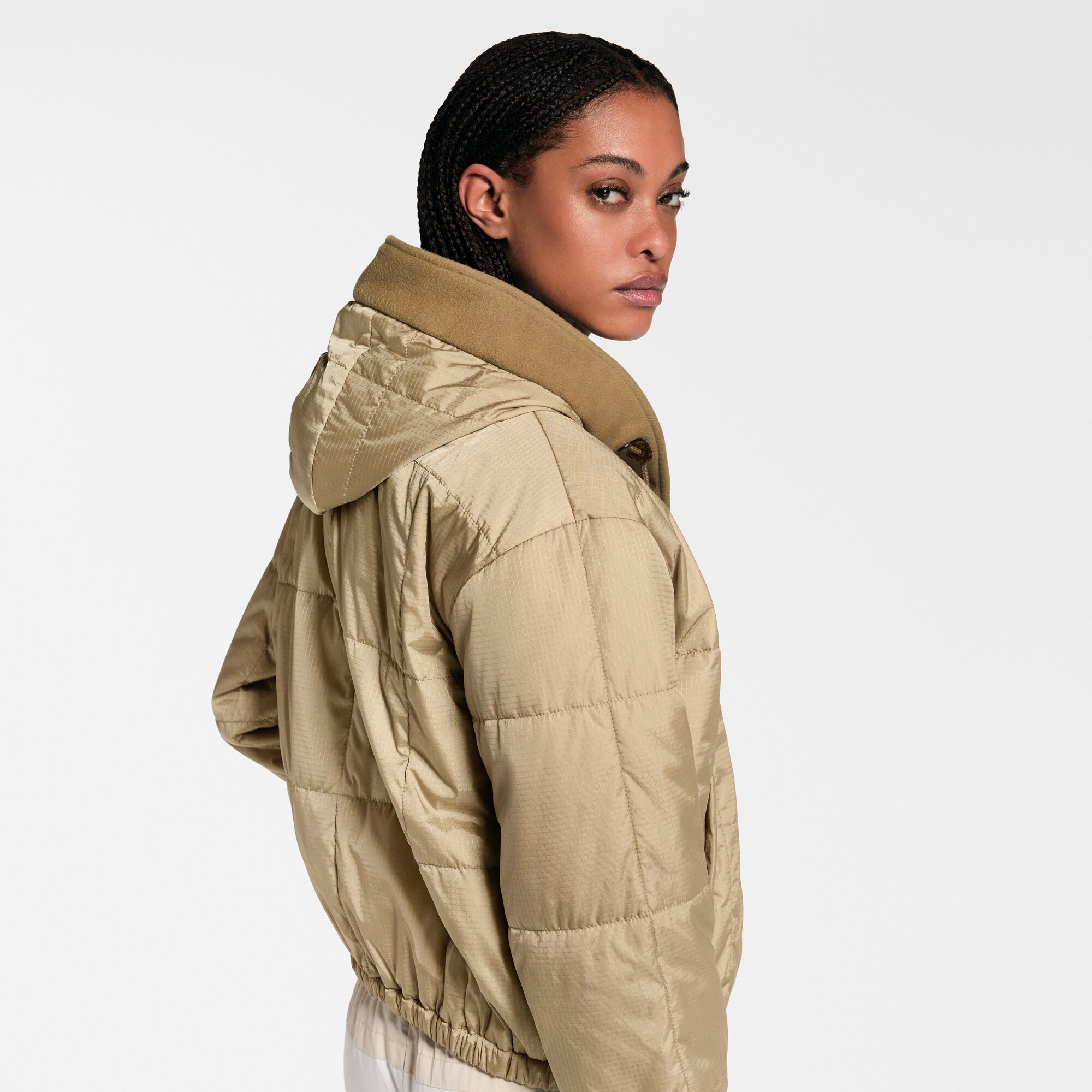 Steppjacke aus Ripstop mit Kapuze  Damen Ready to Wear Mäntel und Jacken | LOUIS VUITTON (Zoom)