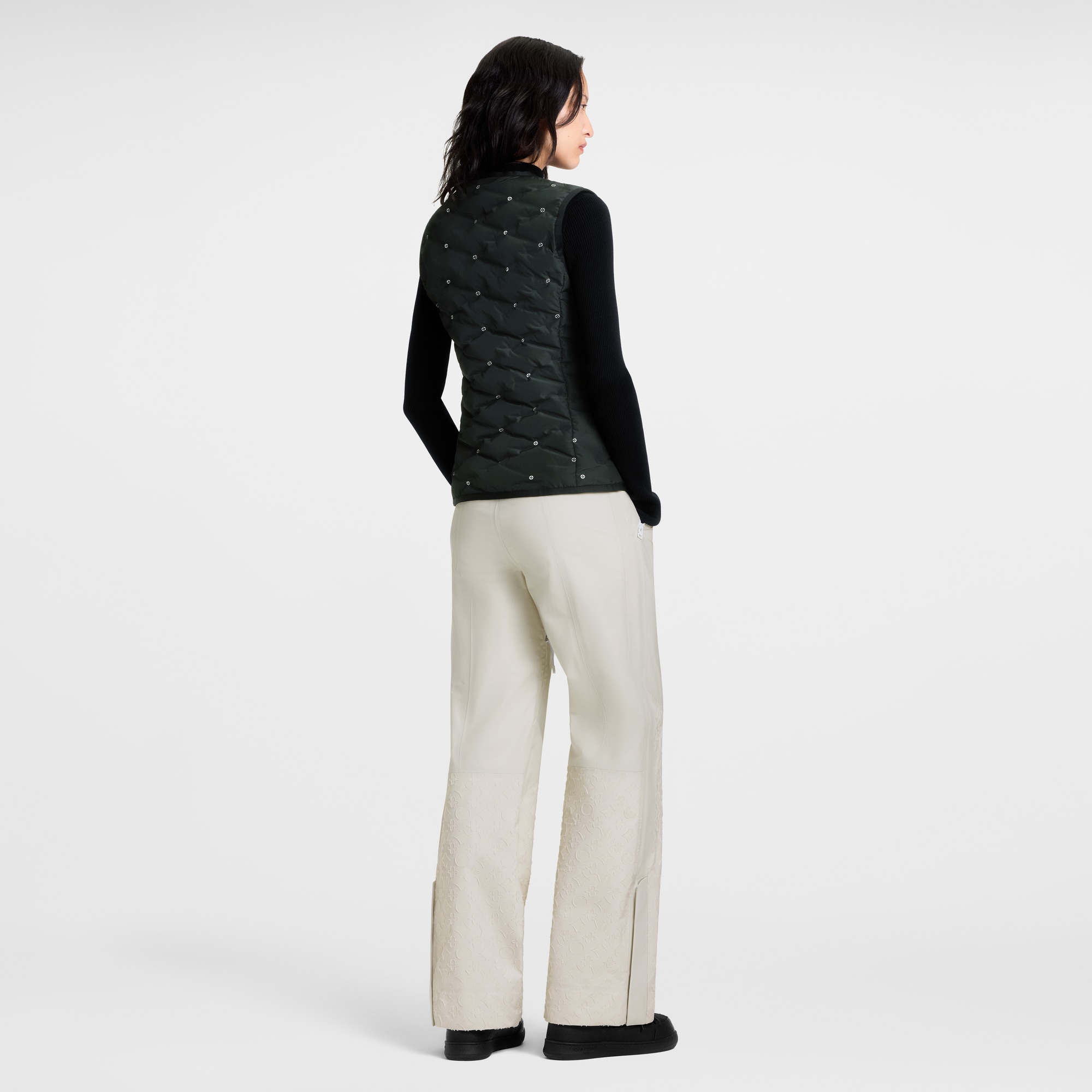 Steppweste mit Monogram-Blüten  Damen Ready to Wear Mäntel und Jacken | LOUIS VUITTON (Zoom)