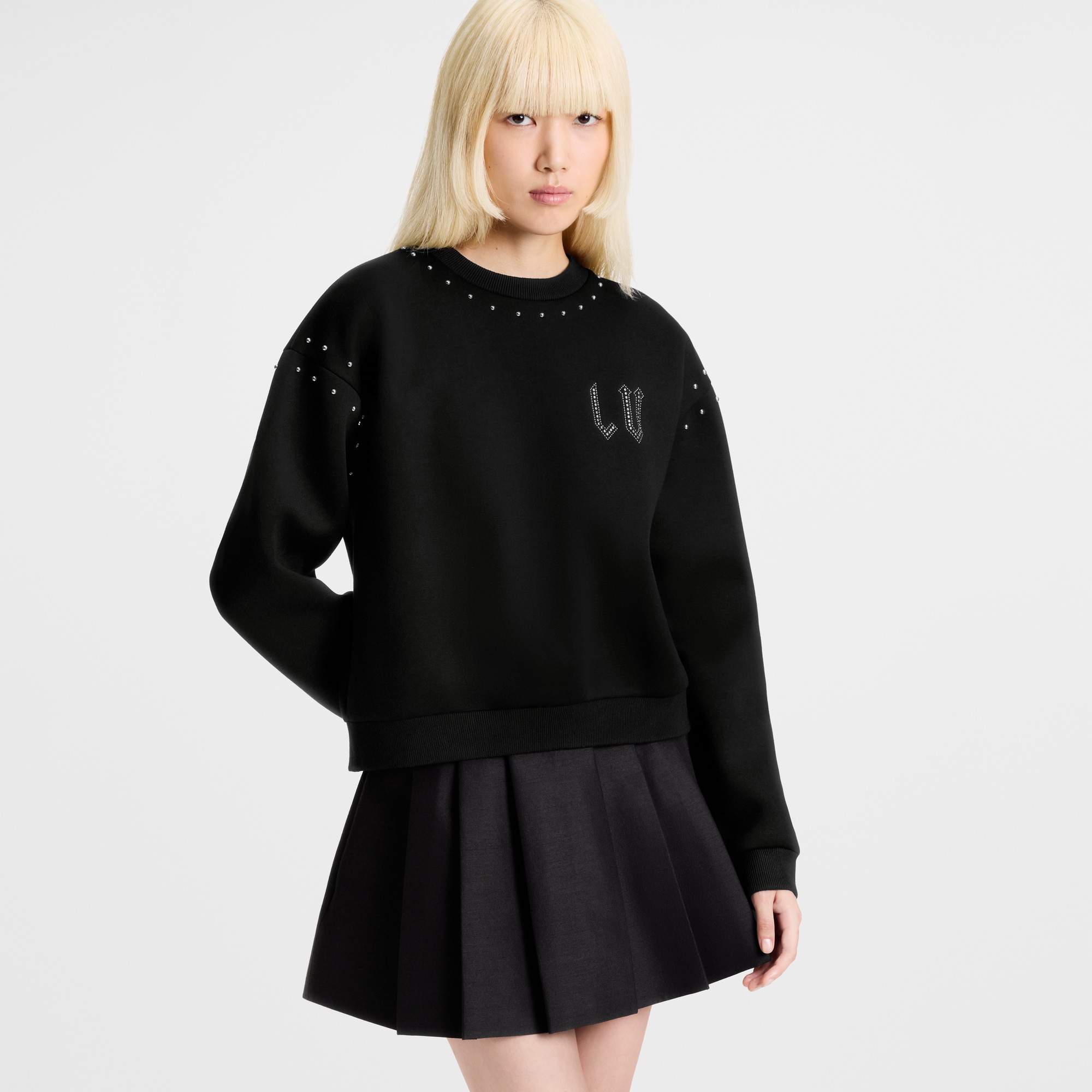 Sweatshirt mit charakteristischen Nieten  Damen Ready to Wear Strick | LOUIS VUITTON (Zoom)