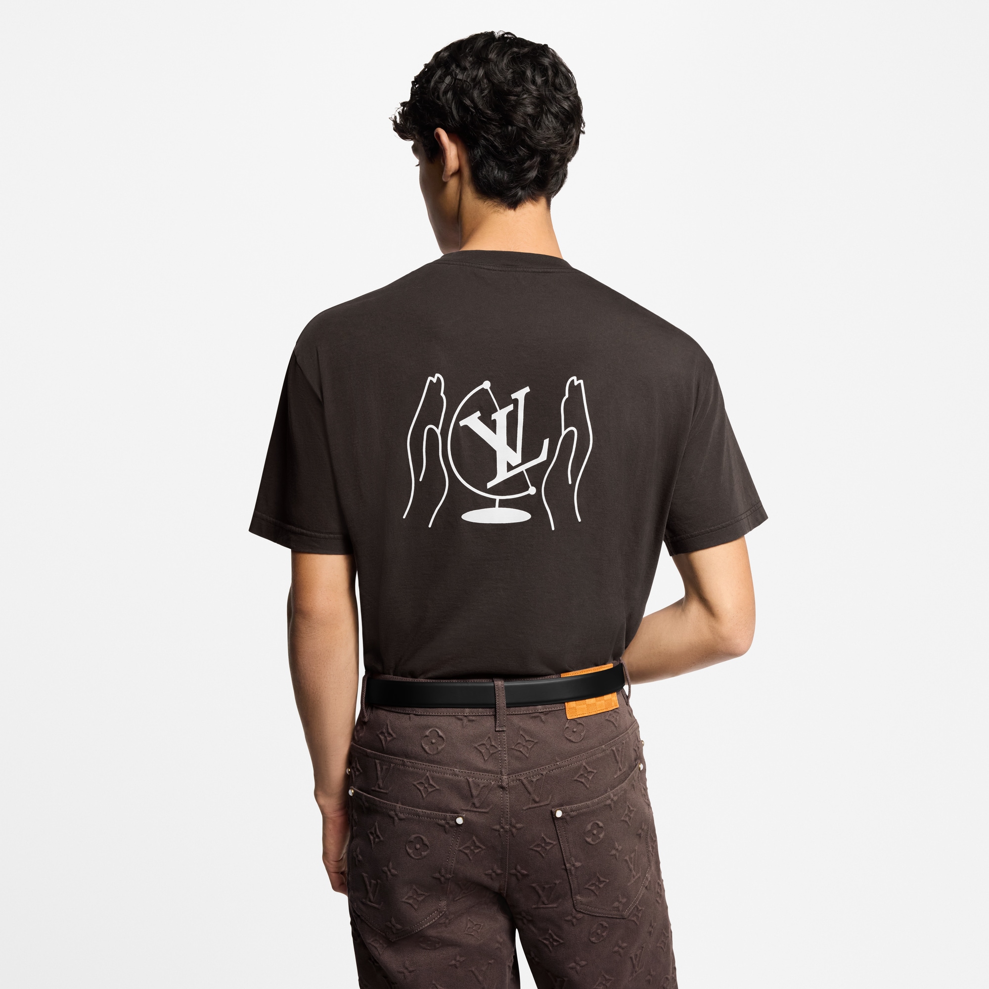 T-Shirt aus Baumwolle mit verwaschener Optik und Motiv  Herren Ready to Wear T-Shirts und Poloshirts | LOUIS VUITTON (Zoom)