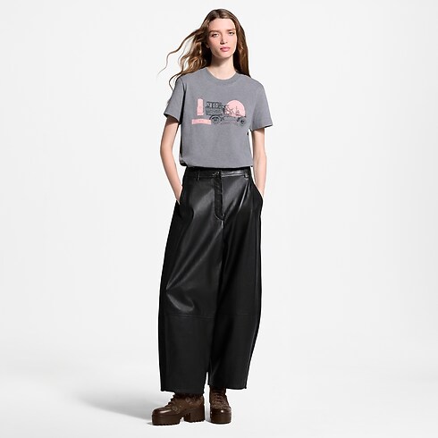 T-Shirt mit Auto-Motiv Damen Ready to Wear T-Shirts und Sweatshirts | LOUIS VUITTON (Zoom)