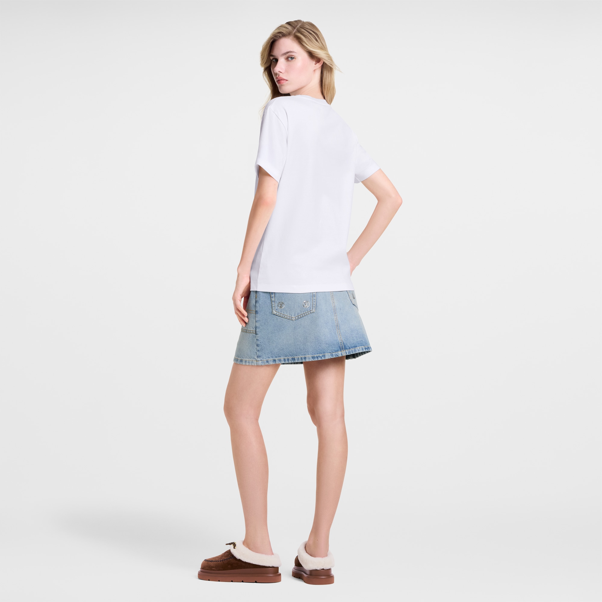 T-Shirt mit Berg-Signatur  Damen Ready to Wear Tops | LOUIS VUITTON (Zoom)