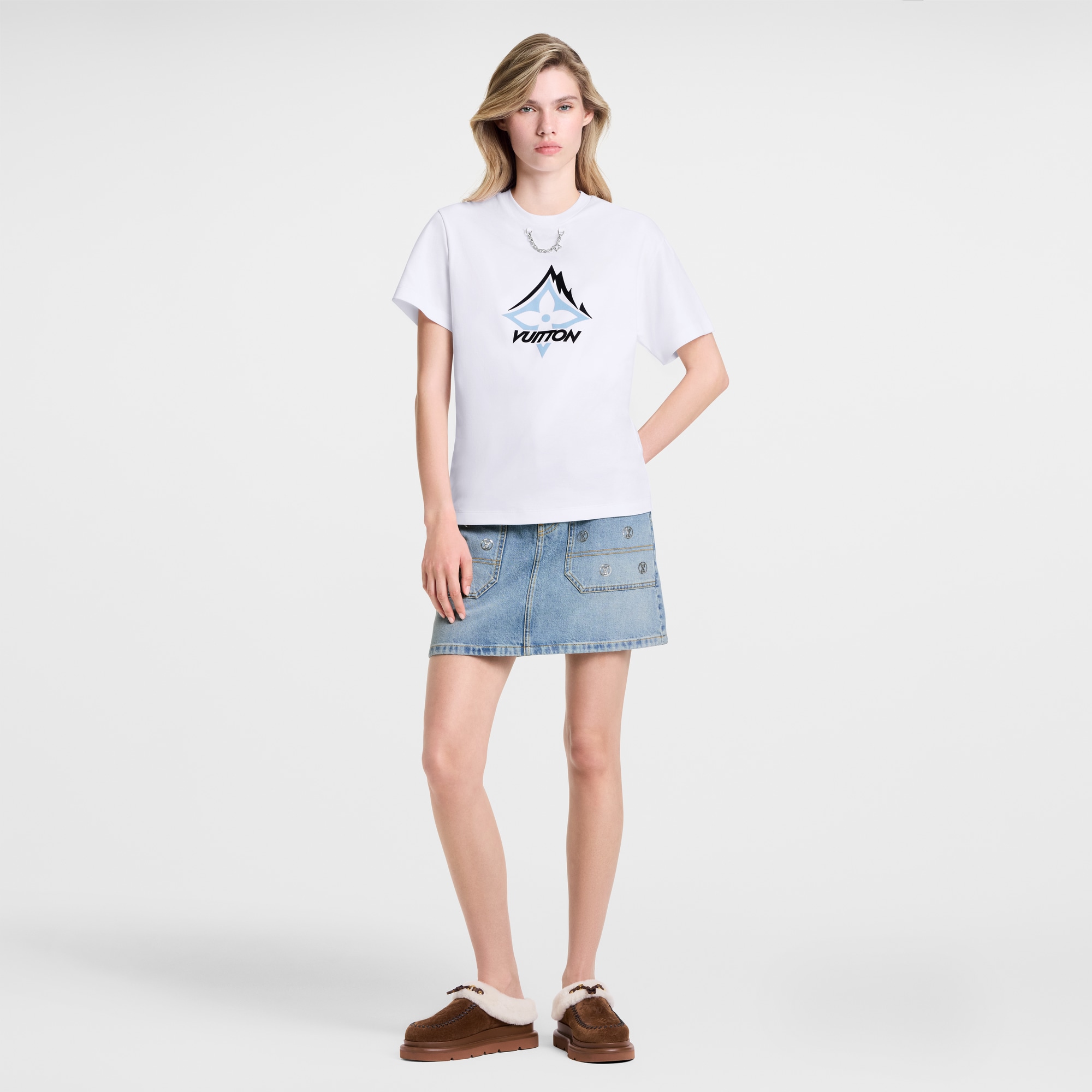 T-Shirt mit Berg-Signatur  Damen Ready to Wear Tops | LOUIS VUITTON (Zoom)