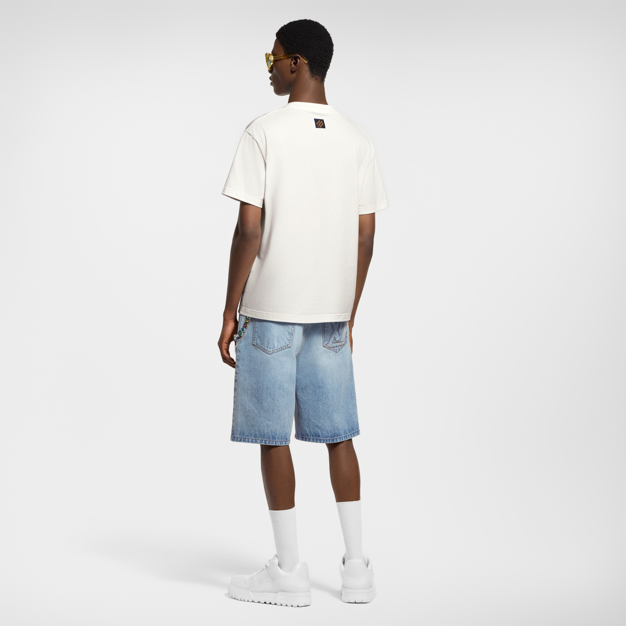 T-Shirt mit Farbverlauf, 3D-Effekt und Monogram-Blüte  Herren Ready to Wear T-Shirts und Poloshirts | LOUIS VUITTON (Zoom)