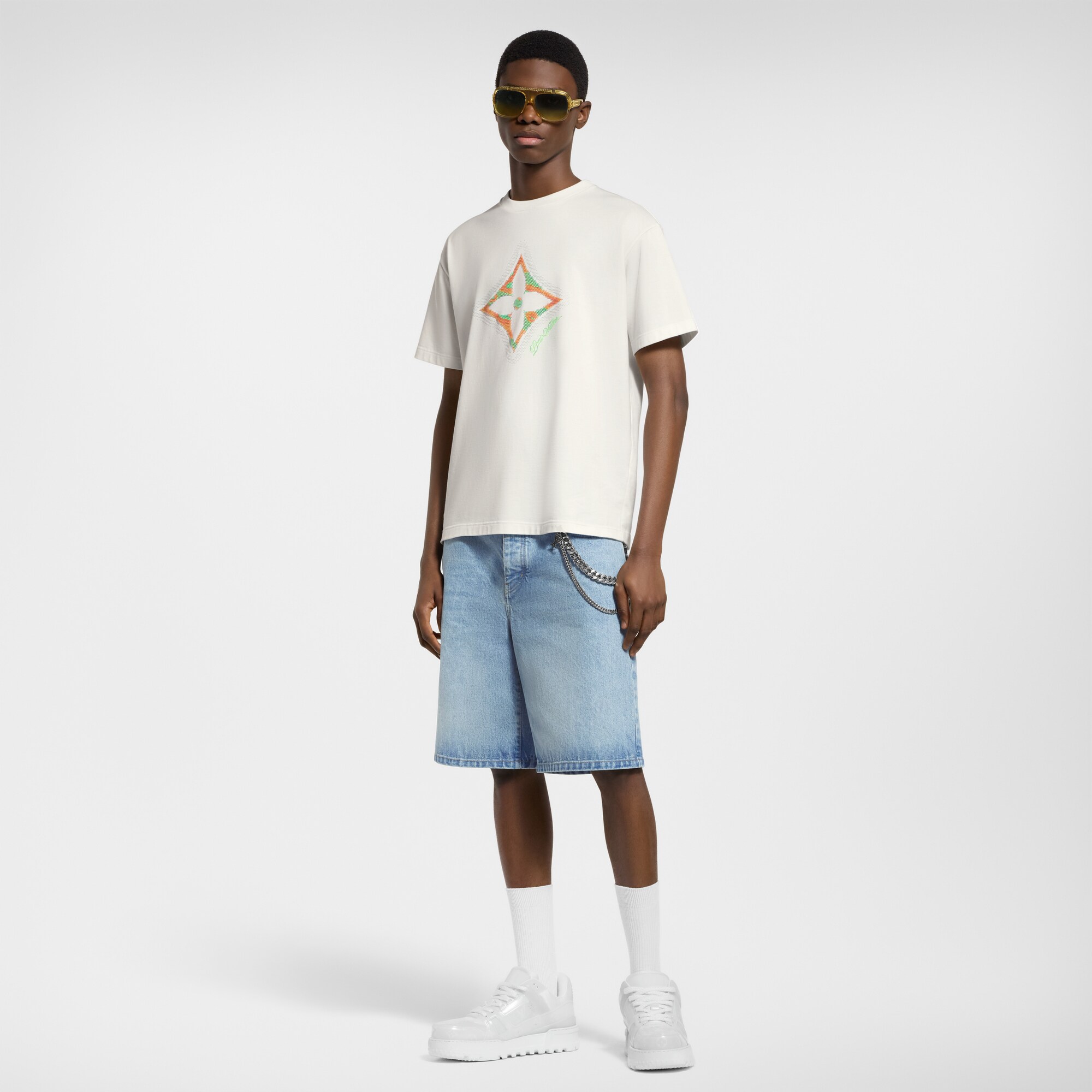 T-Shirt mit Farbverlauf, 3D-Effekt und Monogram-Blüte  Herren Ready to Wear T-Shirts und Poloshirts | LOUIS VUITTON (Zoom)