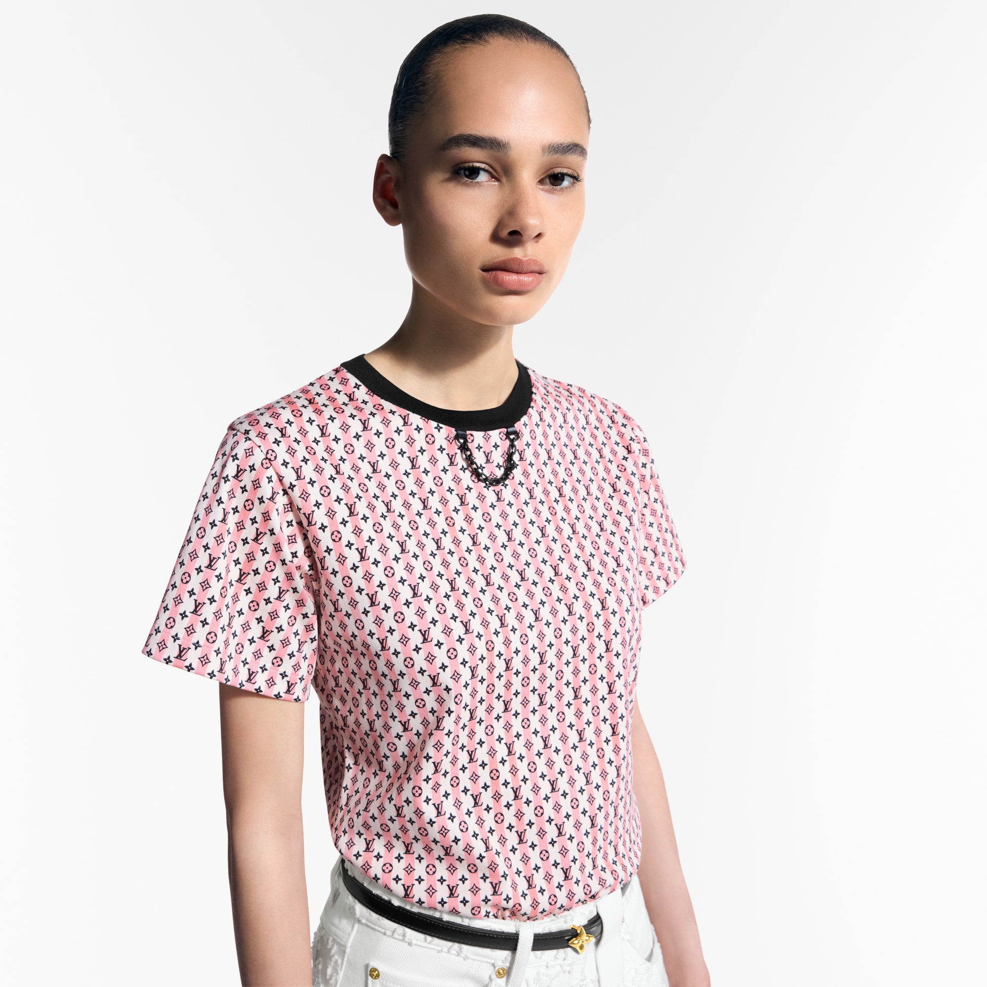 T-Shirt mit Schal-Print  Damen Ready to Wear Tops | LOUIS VUITTON (Zoom)