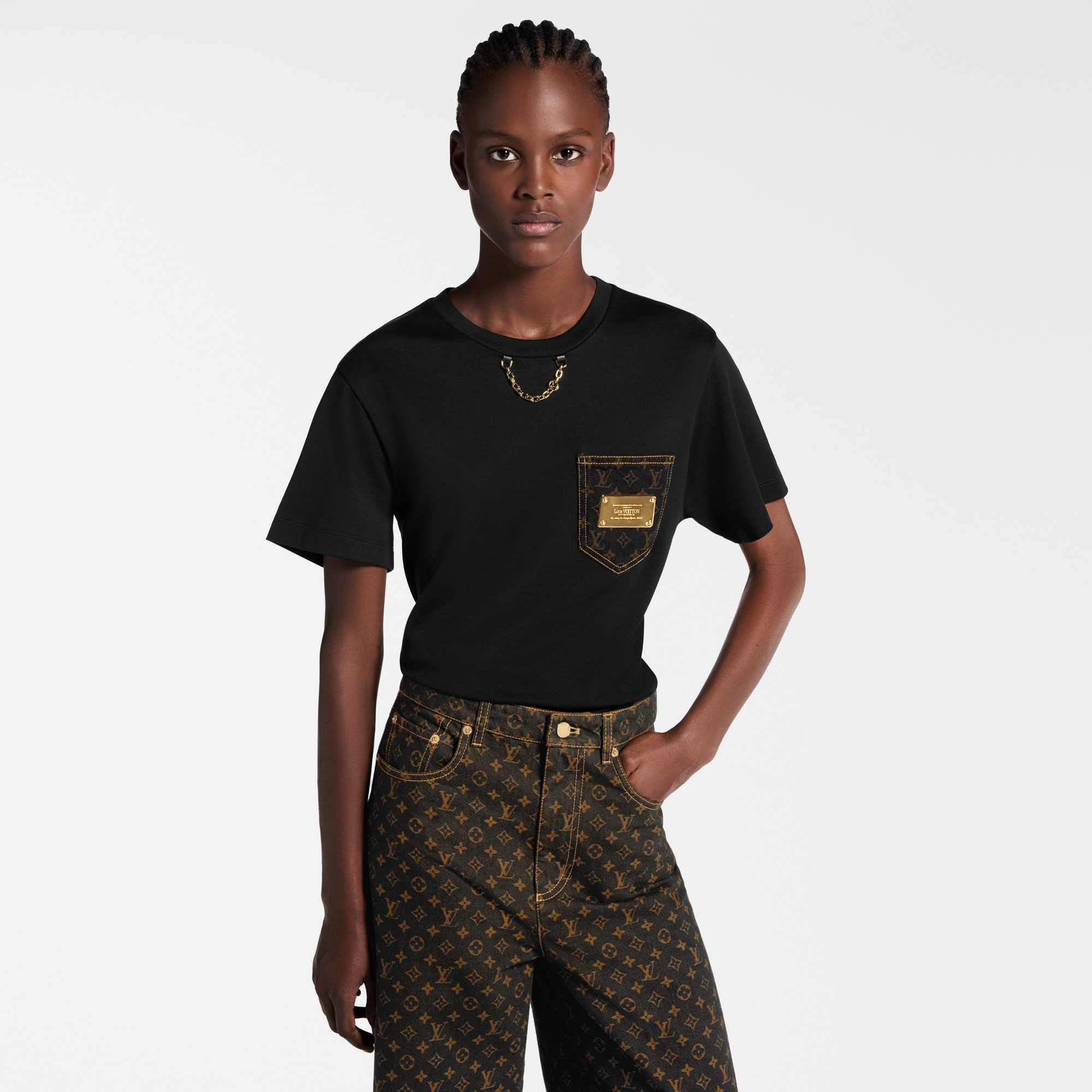 T-Shirt mit Signatur auf der Tasche  Damen Ready to Wear Tops | LOUIS VUITTON (Zoom)