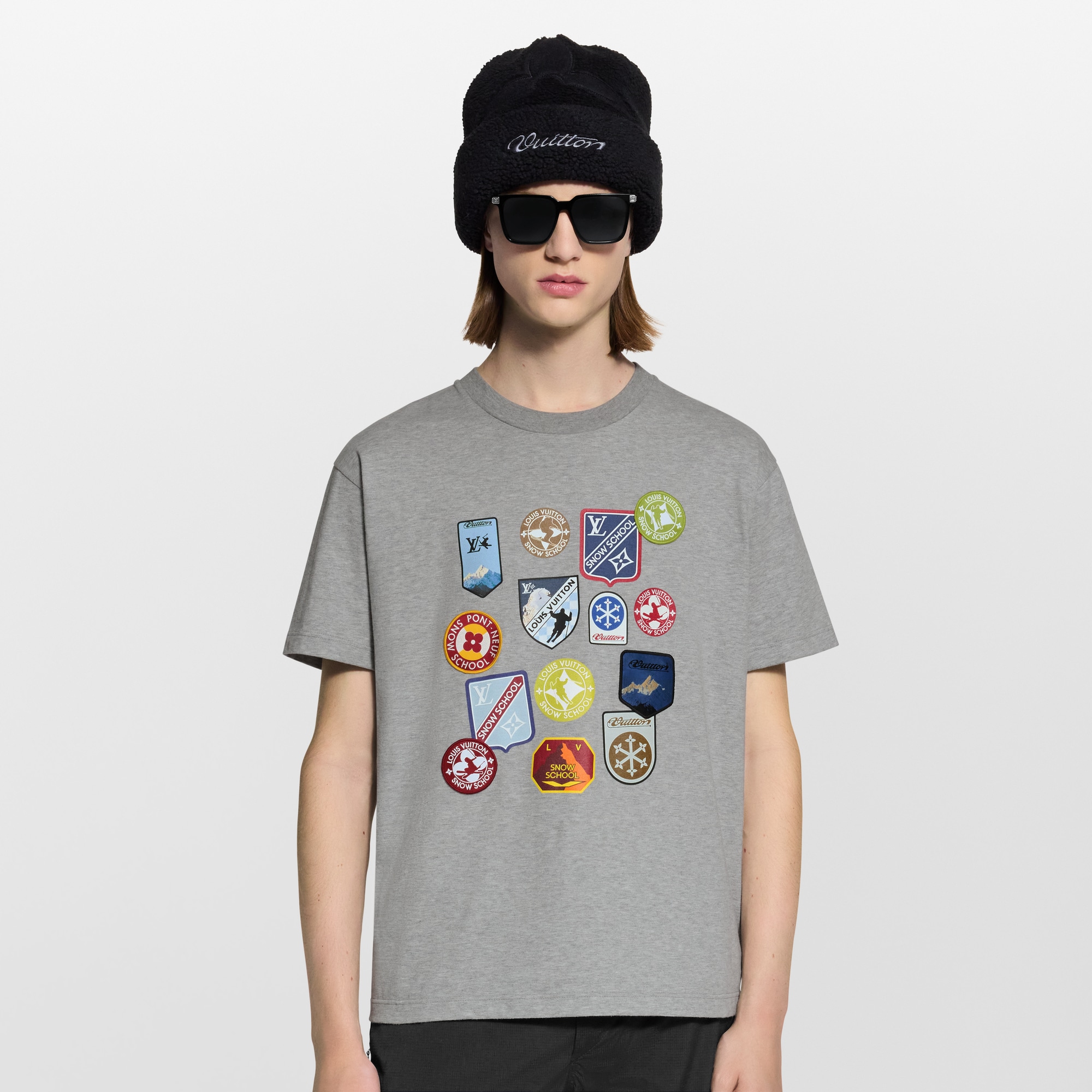 T-Shirt mit Signatur-Aufnähern  Herren Ready to Wear T-Shirts und Poloshirts | LOUIS VUITTON (Zoom)