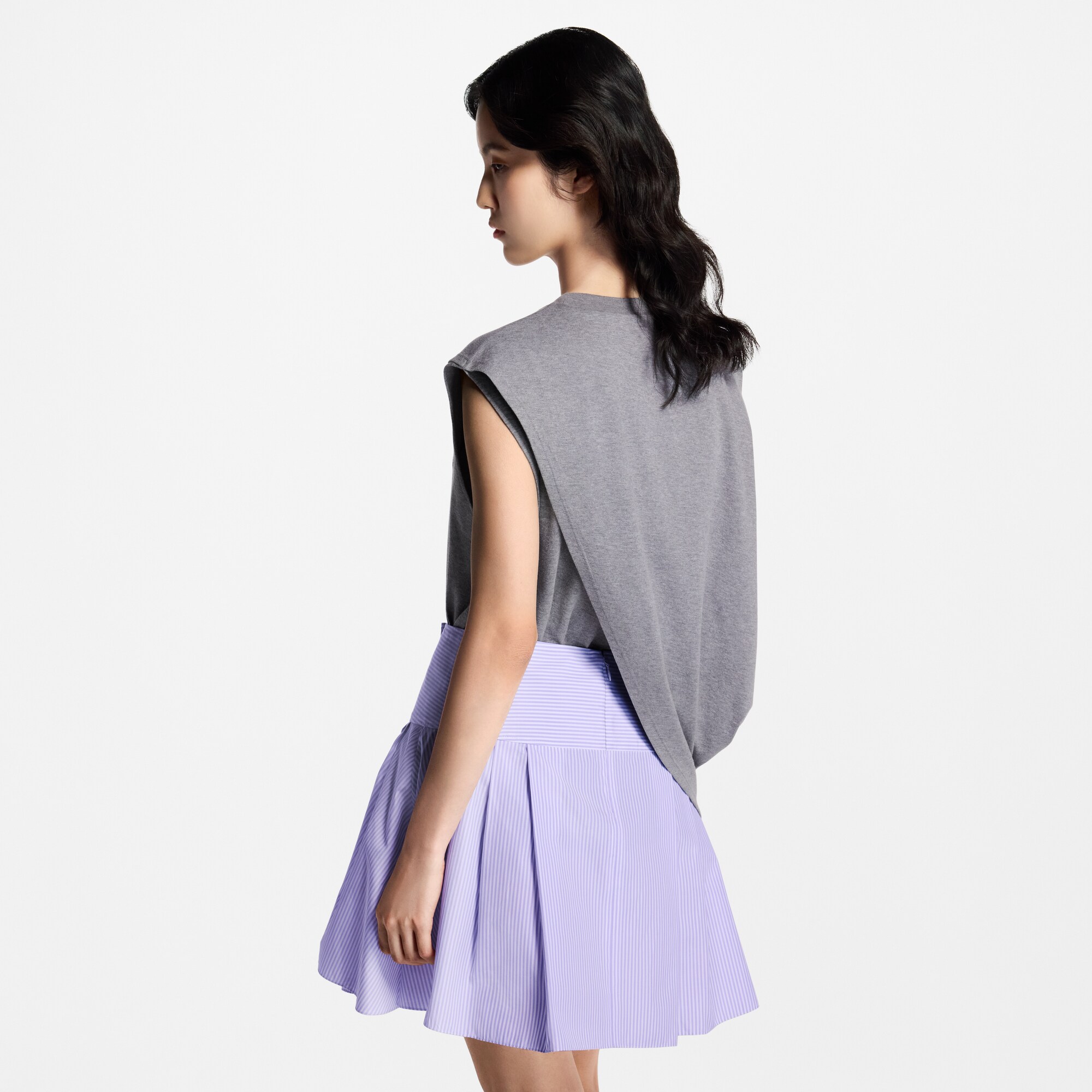 T-Shirt mit Twist-Detail  Damen Ready to Wear Tops | LOUIS VUITTON (Zoom)