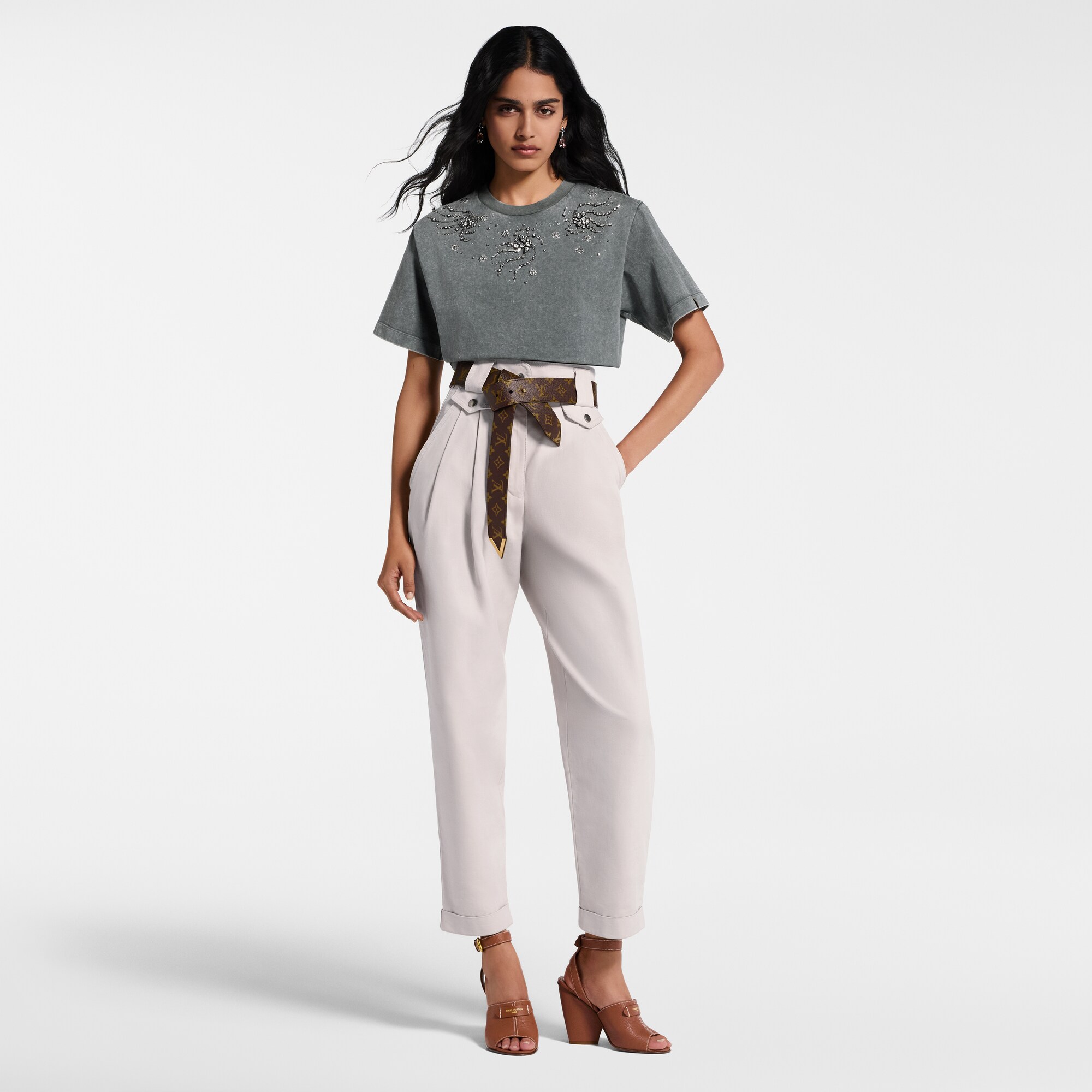 T-Shirt mit Wirbel-Motiven aus Kristall-Strass  Damen Ready to Wear Tops | LOUIS VUITTON (Zoom)