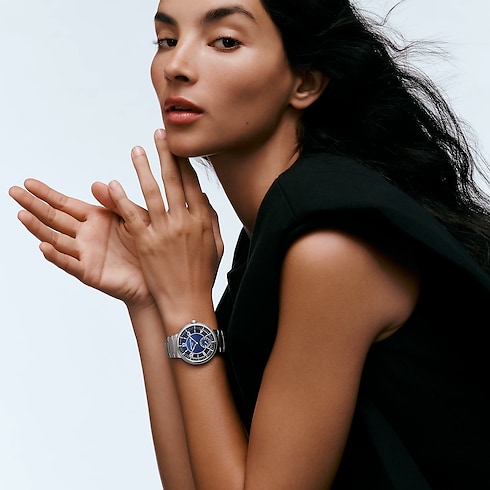 Tambour, Automatikuhrwerk, 40 mm, Edelstahl Uhren Alle Uhren } | LOUIS VUITTON (Zoom)