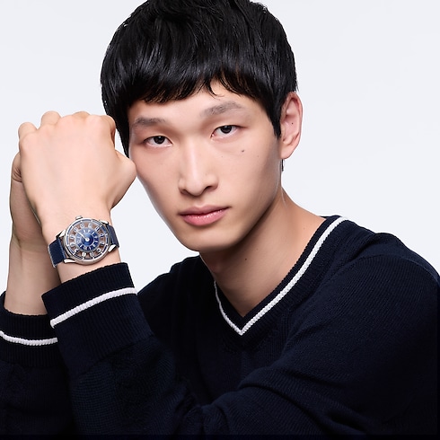 Tambour Spin Time Air, Automatikuhrwerk, 42,5 mm, Weißgold Uhren Alle Uhren } | LOUIS VUITTON (Zoom)