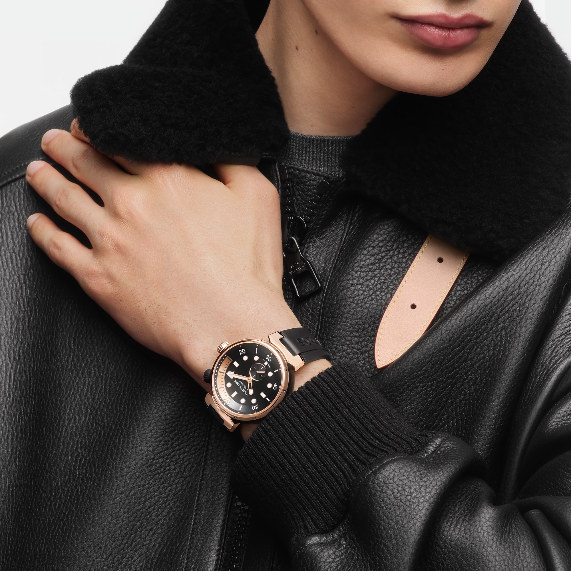 Tambour Street Diver, Automatikuhrwerk, 44 mm, Edelstahl & Roségold  Uhren Alle Uhren } | LOUIS VUITTON (Zoom)