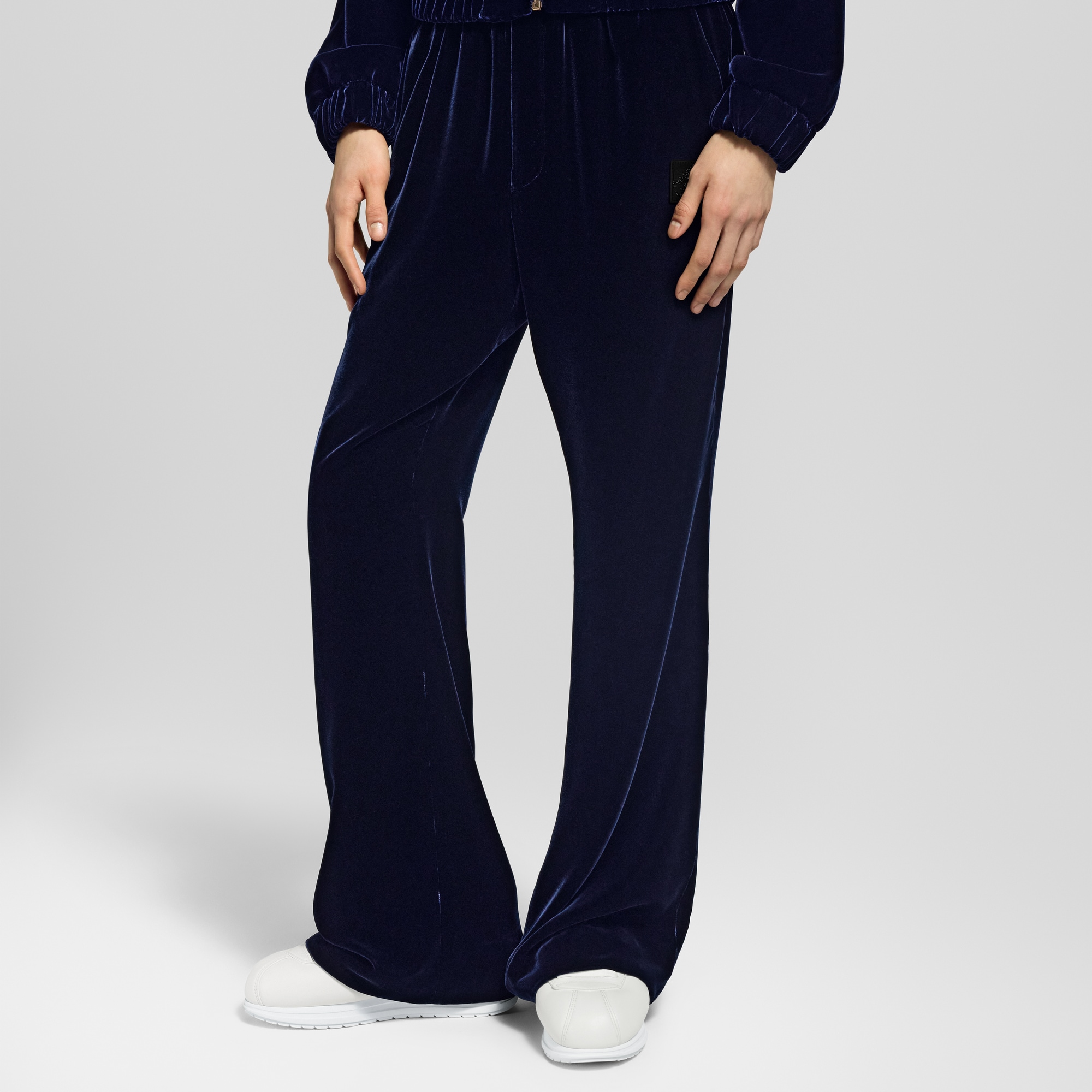 Trainingshose aus Seide und Samt  Herren Ready to Wear Hosen | LOUIS VUITTON (Zoom)