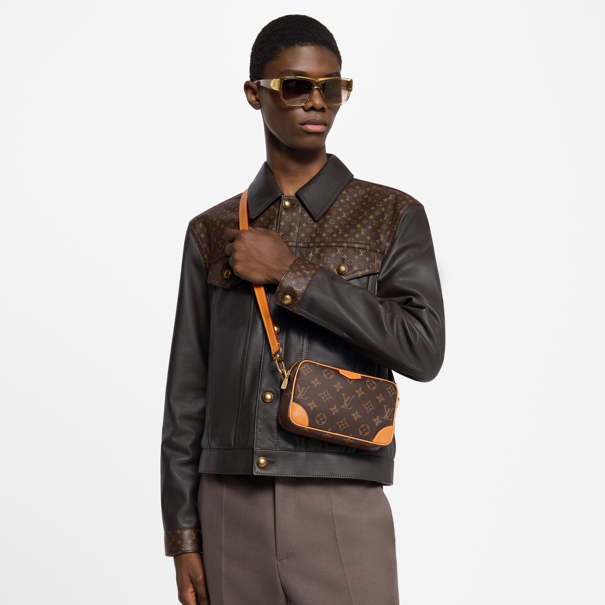 Trocadéro Wearable Geldbörse Monogram Archive  Herren Geldbörsen und Kleinlederwaren Mini Bags | LOUIS VUITTON (Zoom)