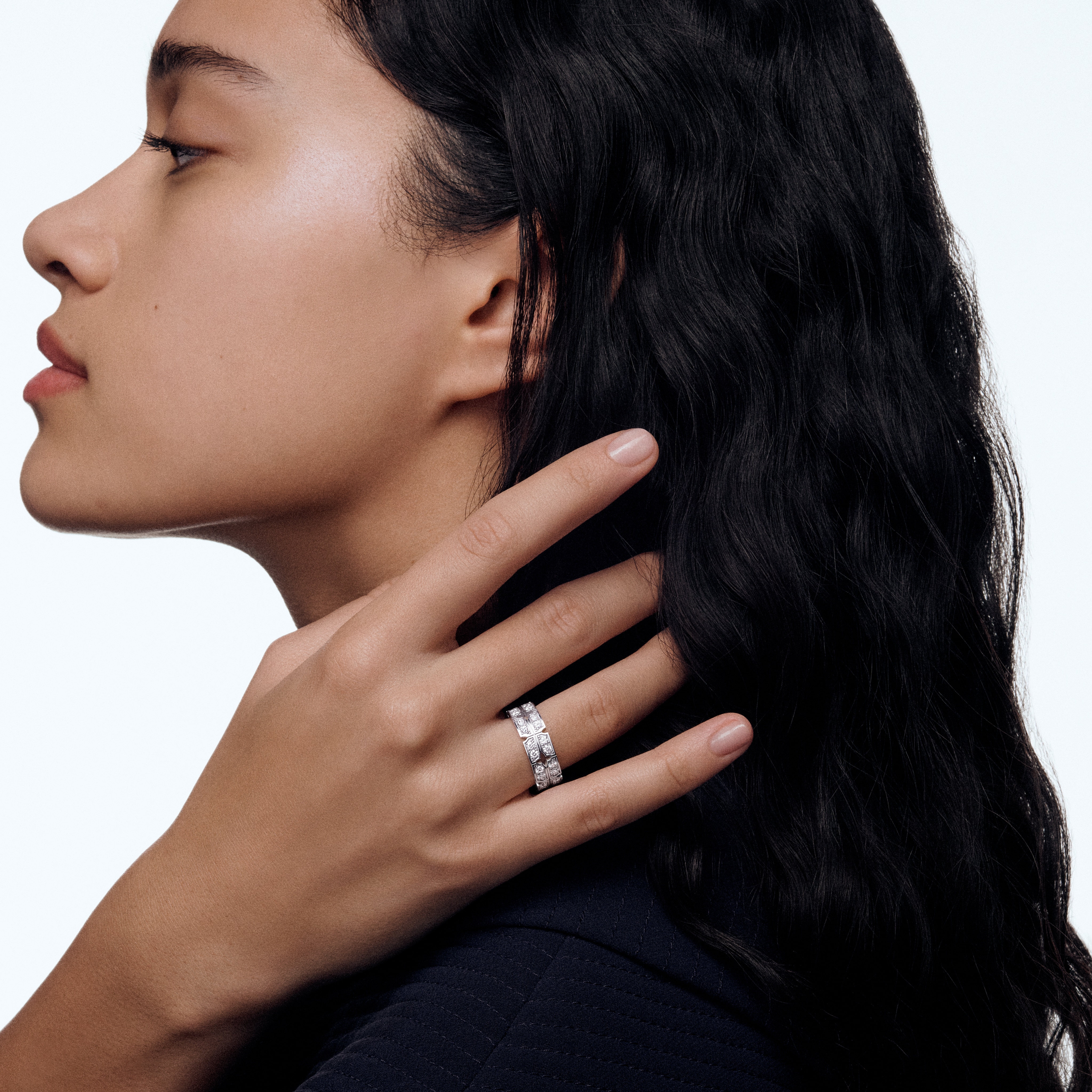 Tumbler Ring, Weißgold und Diamanten  Schmuck Kategorien Ringe | LOUIS VUITTON (Zoom)