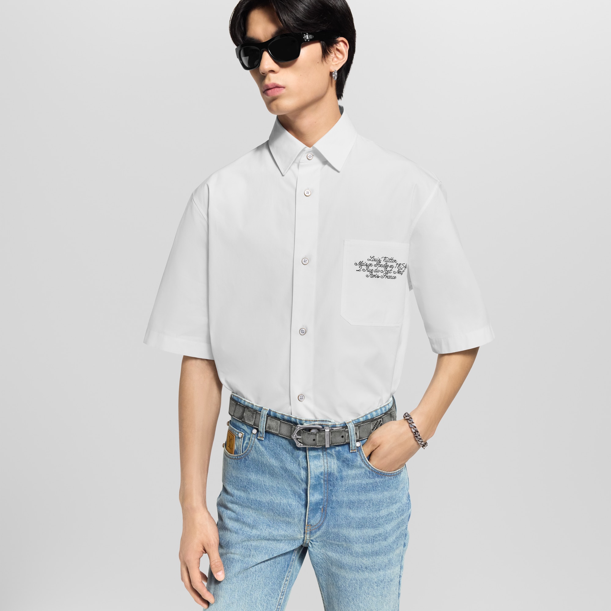 Verziertes Kurzarm-Hemd  Herren Ready to Wear Hemden | LOUIS VUITTON (Zoom)