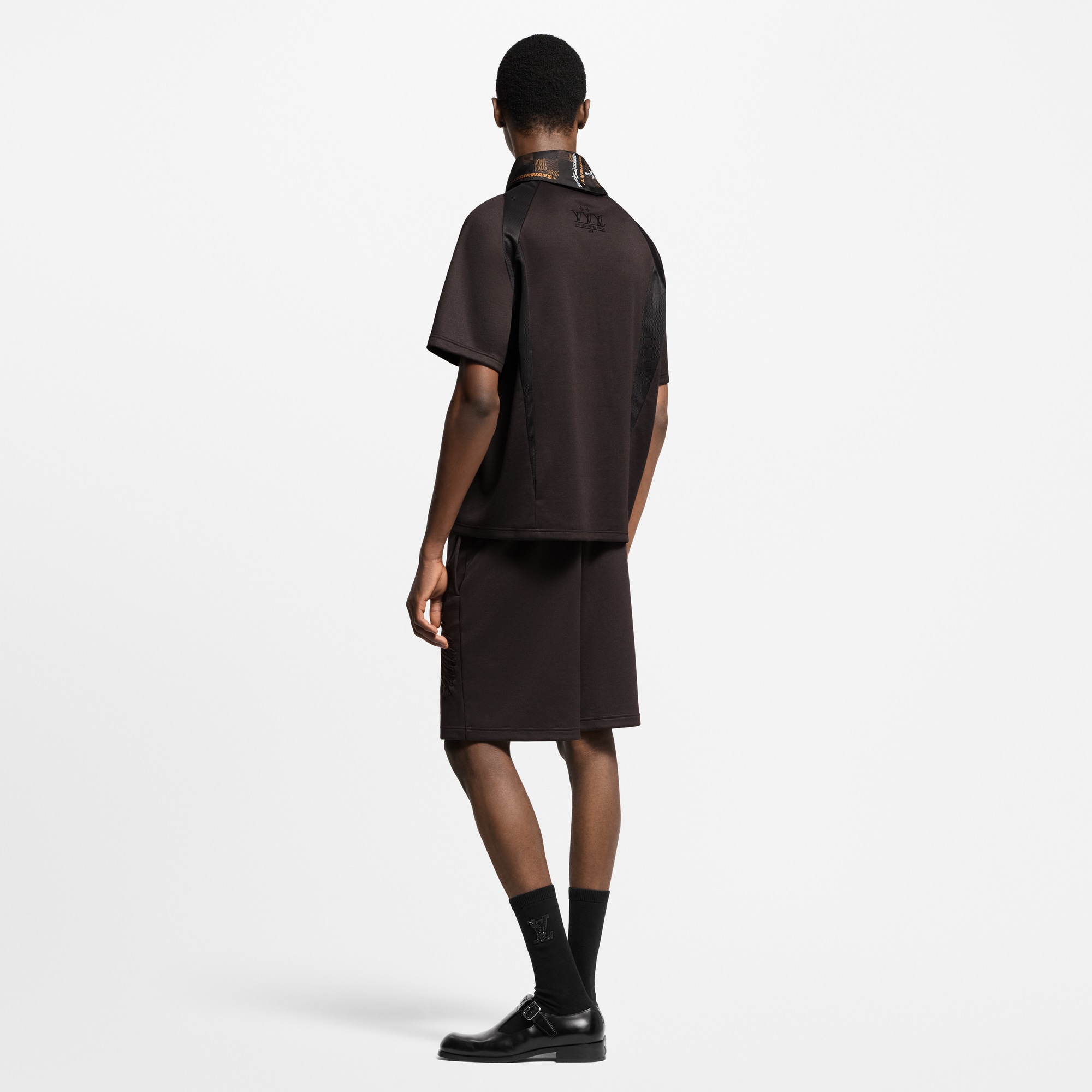 Verziertes T-Shirt aus Jersey  Herren Ready to Wear T-Shirts und Poloshirts | LOUIS VUITTON (Zoom)