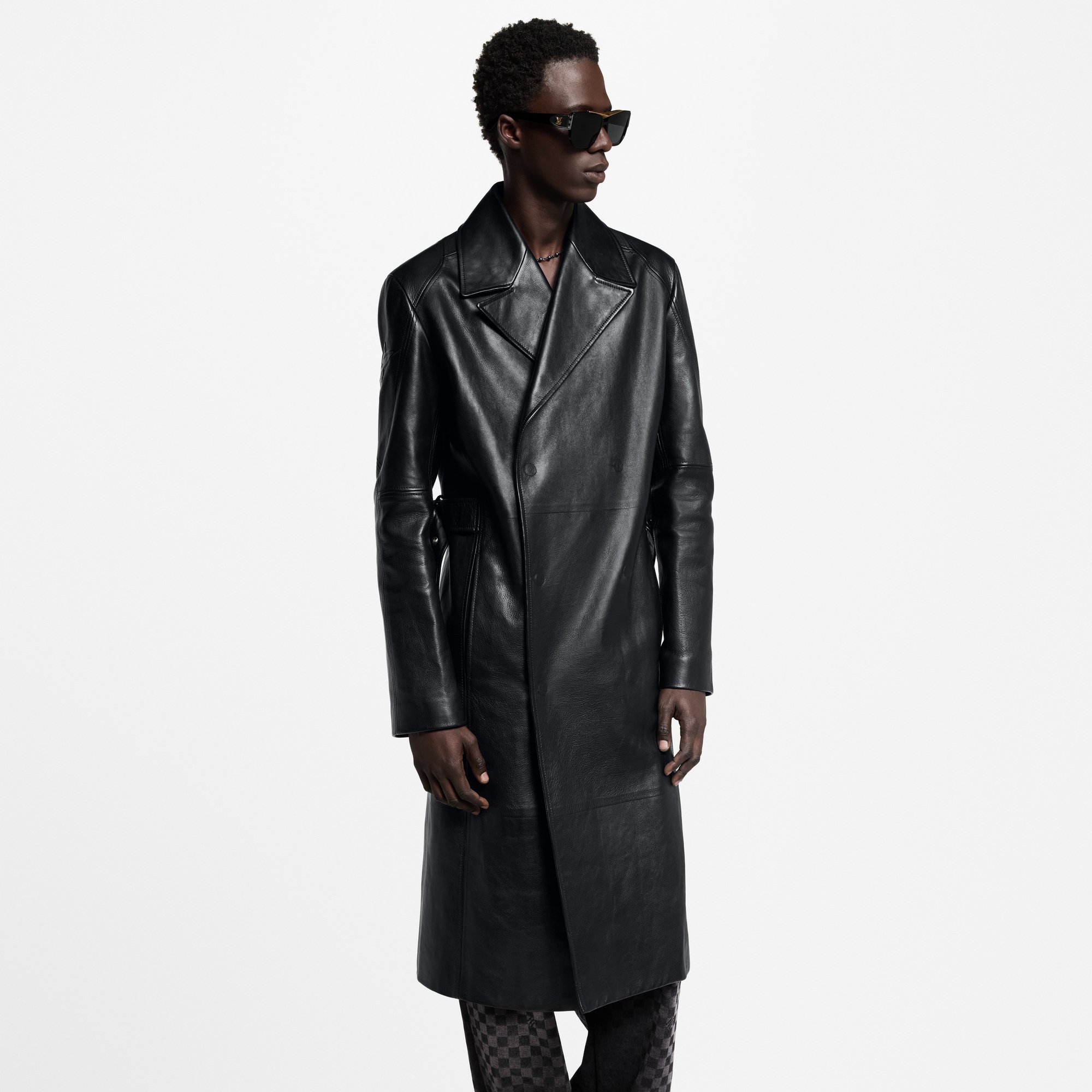 Zweireihiger Mantel aus Leder  Herren Ready to Wear Jacken und Mäntel | LOUIS VUITTON (Zoom)