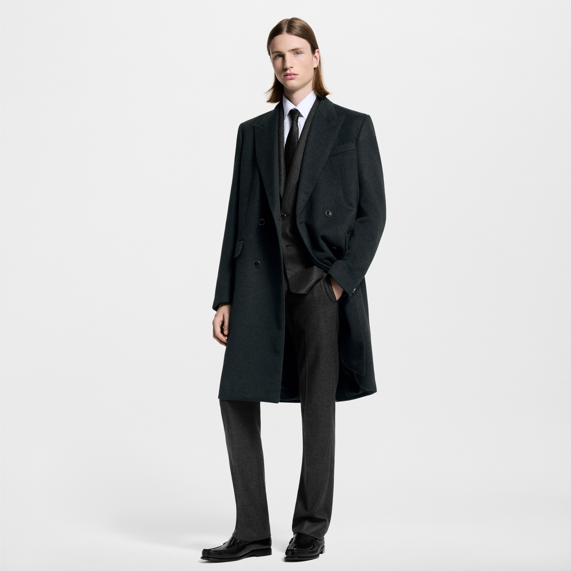 Zweireihiger Mantel im Maßkonfektions-Stil  Herren Ready to Wear Jacken und Mäntel | LOUIS VUITTON (Zoom)
